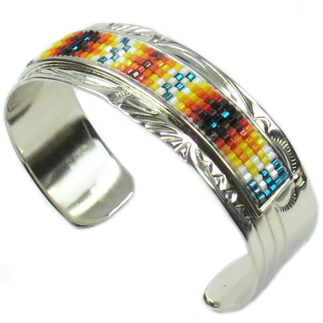 Versilberte Armspange für Damen mit Glasperlenverzierung - Silvern Navajo Beadwork XXXI